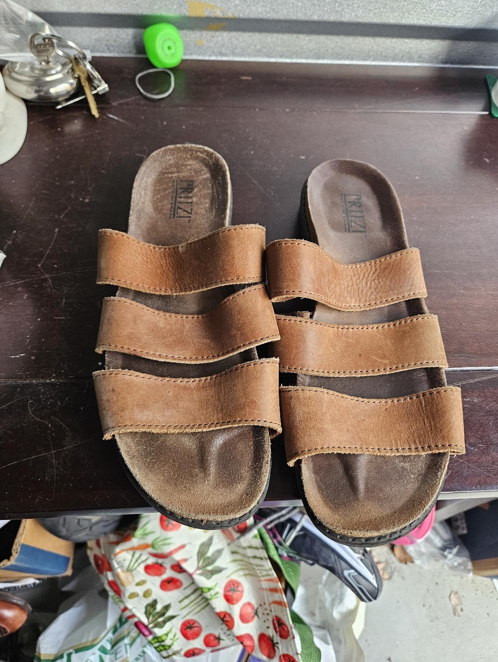 Pritzi Wedge slip on sandal Brown/tan Size 9 Leather/Spain